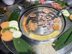 -哈哈碳都·牛肋条无限自助烤肉(台江万达店)