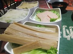 -龙虾风暴(松江店)