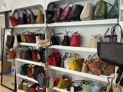 -JuneShop小众设计师品牌集合店