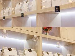 面包甜点陈列柜-麦尚心甜(北金鹰店)