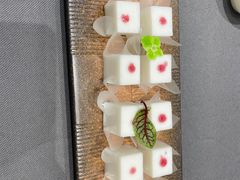 -香山湖家家宴(中山陵店)
