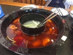 -重庆烧鸡公火锅(簋街店)