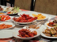 -四海一家自助餐(益田假日广场店)