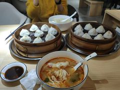 鲜肉小笼-王興記(南禅寺店)