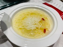 -湖庭壹品鸭王·传统北京烤鸭·别墅私房菜·庭院宵夜(江宁店)