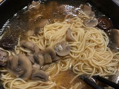 -功德林(南京西路店)