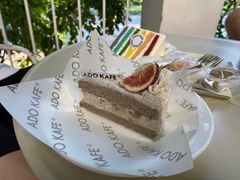 -ADO KAFE(大学城店)