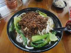 辣肉酱-丽虹云南过桥米线(兴工街店)