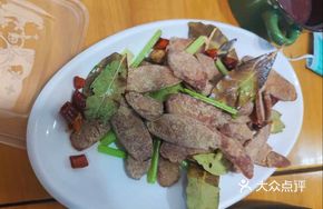Bay Leaf Vegan Sausage