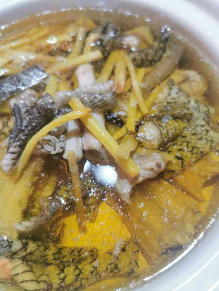 榕记专注蛇宴(天河店)-"榕记,作为广州知名的吃蛇专门店,相信只要.