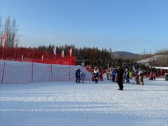 -亚布力新体委滑雪场