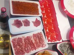 -渝水岸·鲜货火锅(新村7店)