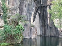 -绍兴东湖风景区