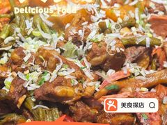 -山河屯铁锅炖(哈西站店)