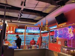 -钢管厂五区小郡肝串串香(蜀都万达店)