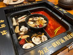 -老牌坊云南鱼豆花火锅(爱建店)