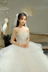 点击看大图 -艾米丽婚纱礼服