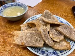 老北京炸灌肠-门框胡同百年卤煮(新街口店)