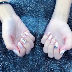 -初NAIL日式美甲美睫沙龙