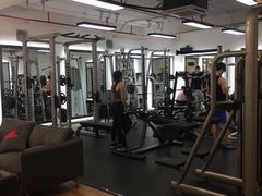 器械区-YCHL Studios健身工作室(市二宫店)