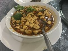 -YI PIN JU 一品居中餐厅 中国超市