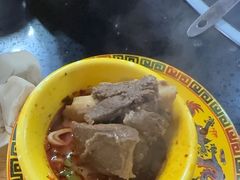 -银同牦牛肉火锅