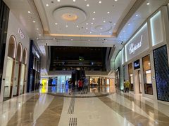 -香港ELEMENTS圆方