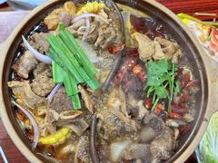 -沙胆彪炭炉牛杂煲(成都玉林店)