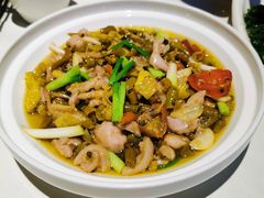 泡椒糯皮仔兔-尘香•传统川菜(创汇首座店)