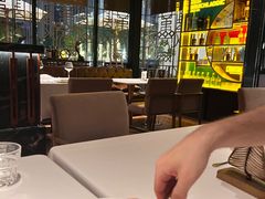 -Mogul Eatery·大亨餐酒馆