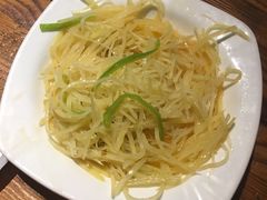 酸辣土豆丝-味道龙虾·极味厨房