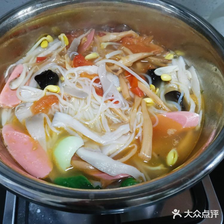 自制三鲜米线，味道和外面一模一样[胜利][胜利]