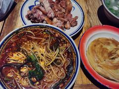 骨汤手工米线-袁家村关中印象体验地(东方亿象城店)