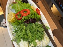 -老牌坊云南鱼豆花火锅(哈西万达店)