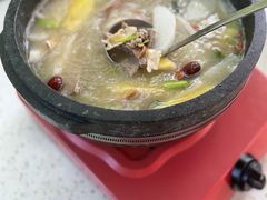-墨脱石锅椰子鸡•海鲜糟粕醋(榆亚路店)