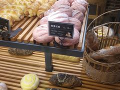 -焙丽拾光(麦凯乐直营店)