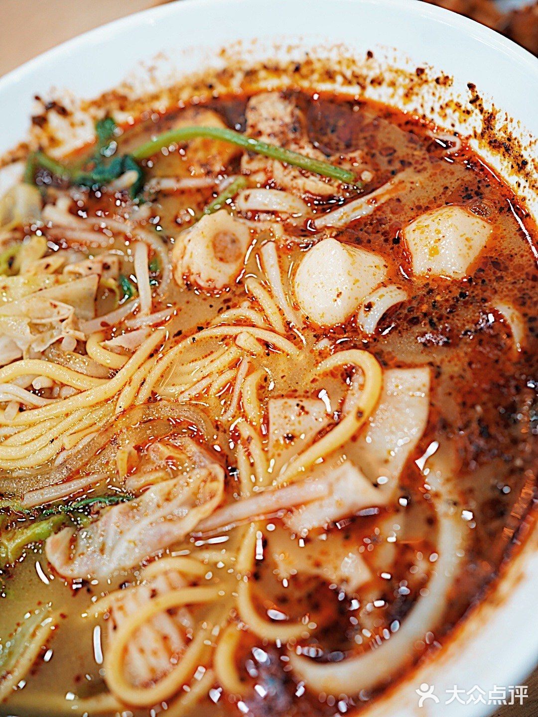 北京｜三里屯这家东北炸冷面和麻辣烫牛啊！🍤