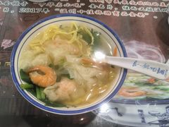 虾肉馄饨-长人馄饨铺(解放街店)