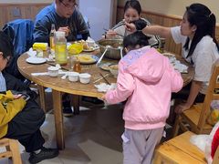 -乡土特色.冷锅鱼.牦牛肉汤锅