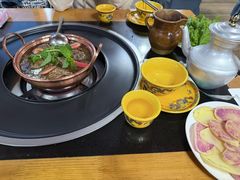 -银同牦牛肉火锅