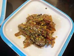 香椿手撕黄花鱼-蓝港海鲜厨房(金水路店)