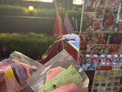 -詹爷爷乌节路街头冰淇淋