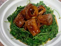 草头圈子-东方明珠老上海8号餐厅