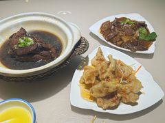 -老码头黑皮肘子锅包肉(赣水路店)