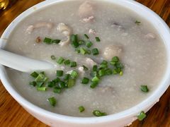 -洲心明记烧肉大粥(总店)
