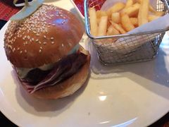 -WOLFGANG PUCK KITCHEN & BAR(迪士尼小镇店)