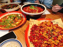 -泥糊破店小酒馆·团建聚餐(南京西路店)