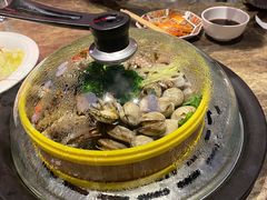 -日进一片海.生腌海鲜火锅.宵夜烧烤(三里屯总店)