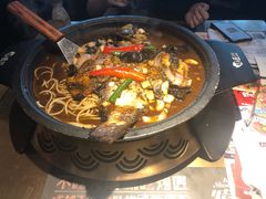 -吞鱼兽麻辣烤鱼(万达店)