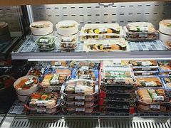 面包甜点陈列柜-争鲜回转寿司(东方银座店)